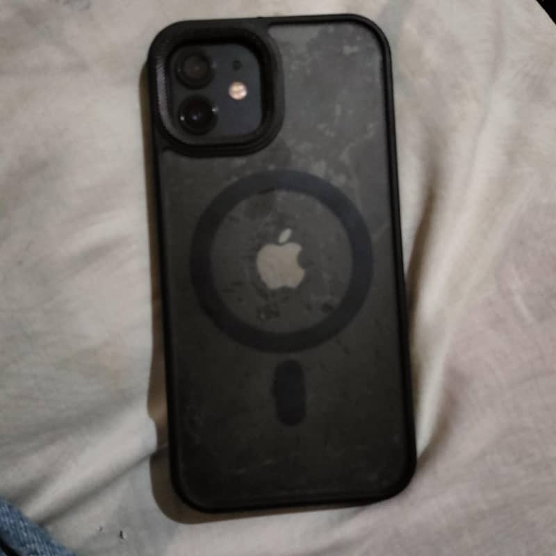 Apple iPhone 12 3