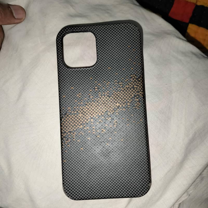 Apple iPhone 12 6