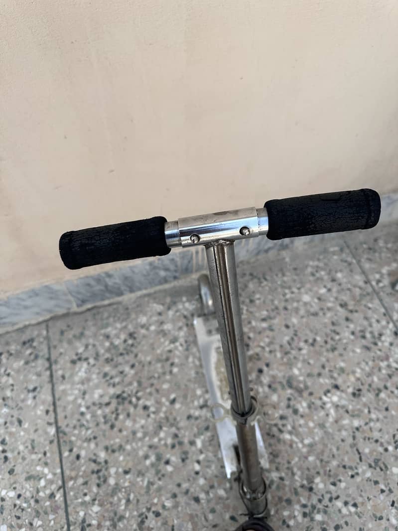 Scooty 5