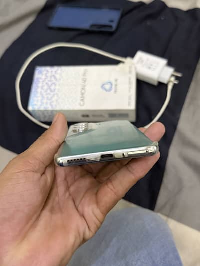 Tecno CAMON 40 Pro