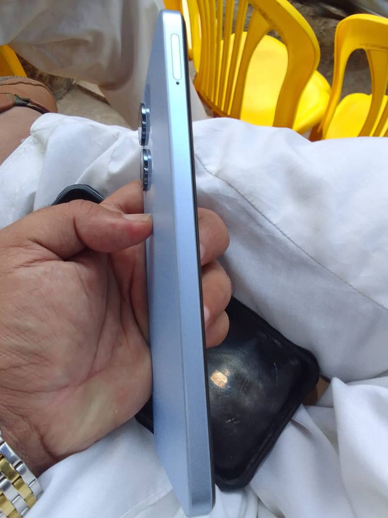 Realme Note 60 1