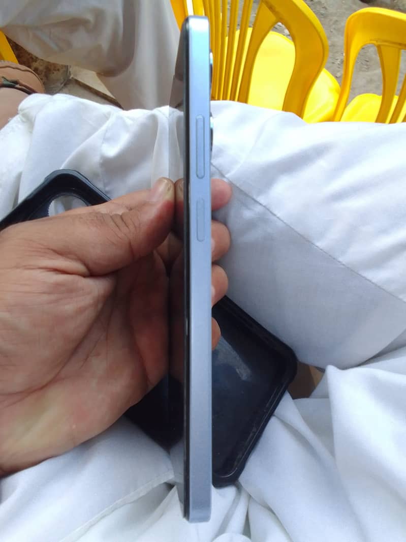 Realme Note 60 2