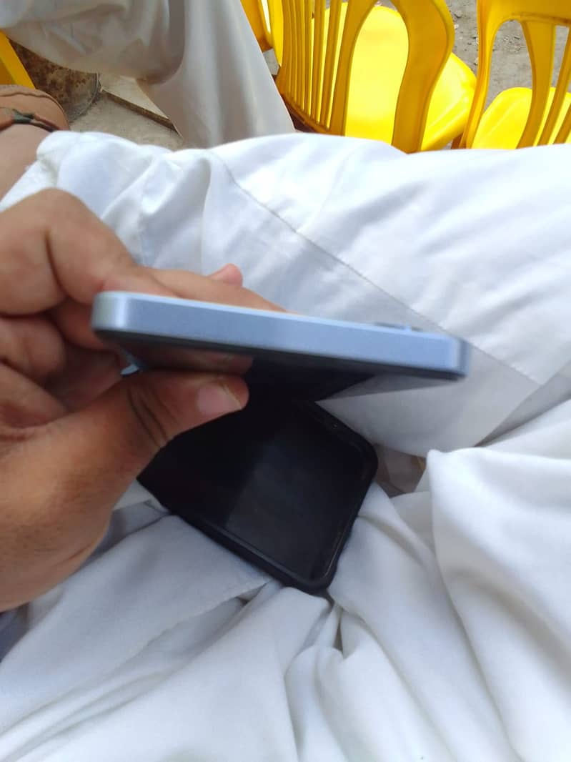 Realme Note 60 3