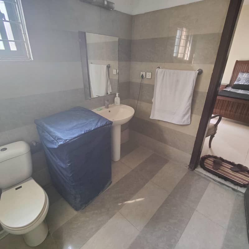 Furnished 3-bed Upper Portion 12