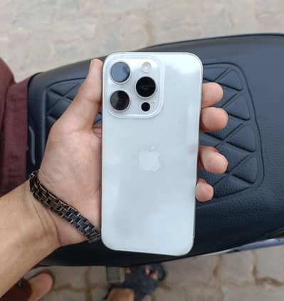 Apple iPhone 15 Pro