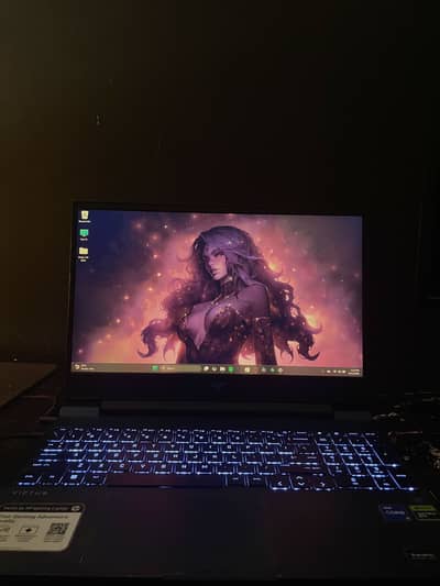 HP Victus 15 - Scratchless 10/10 With Box & Orignal Charger