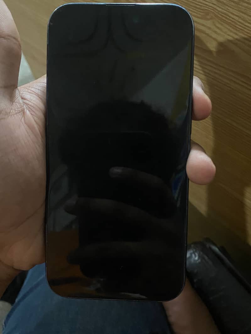 Apple iPhone 15 5
