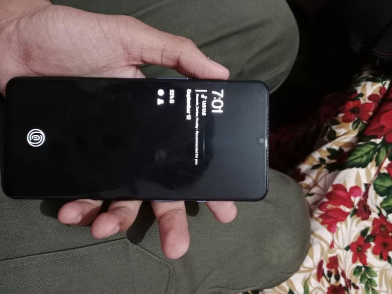 One Plus 7T 6