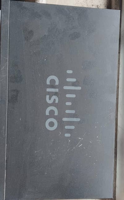 Cisco 16-Port Networking Switch for Sale 4 switch available