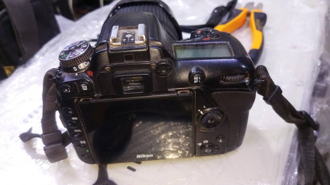 Nicon 7500 camera 4