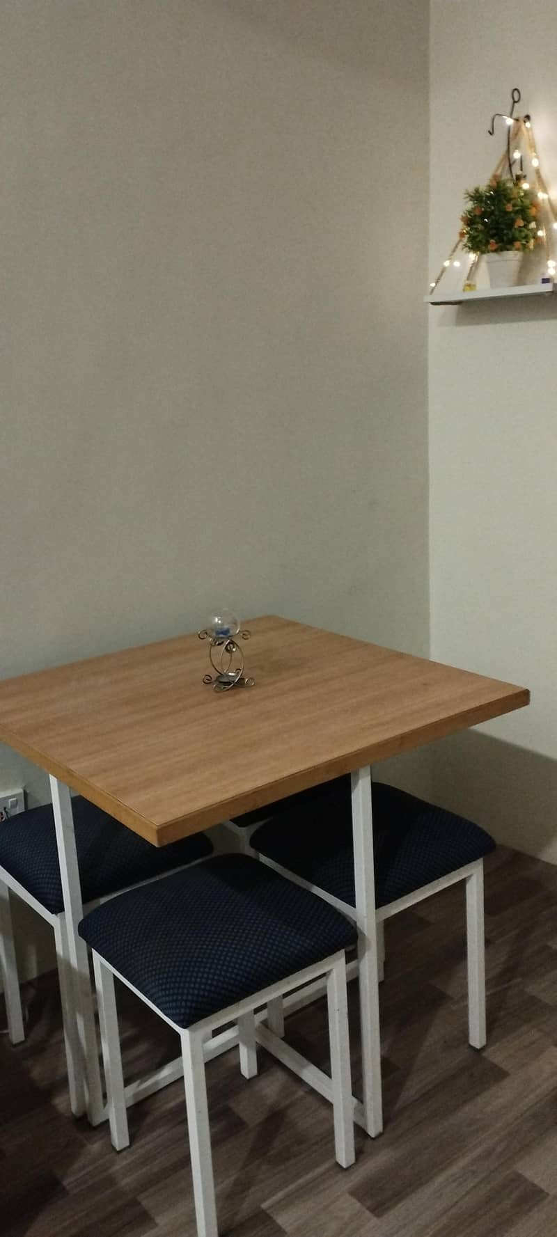 space saving dining table 1