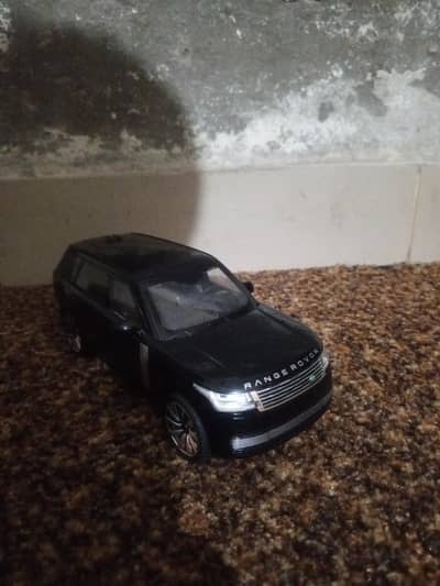RANGE ROVER DIE CAST MODEL HIGH CLASS