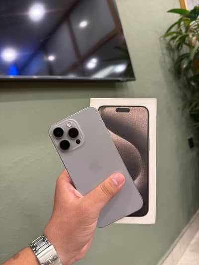 Apple iPhone 15 Pro Max