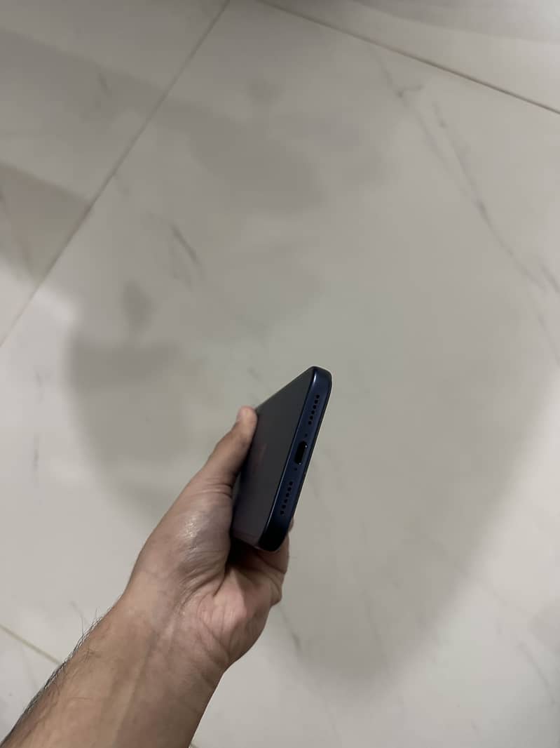 Apple iPhone 17 Pro Max 5