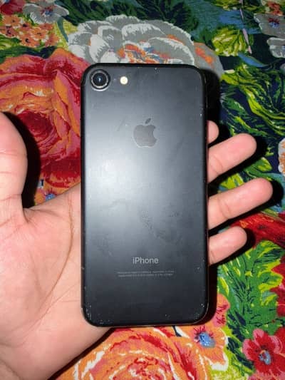 Apple iPhone 7