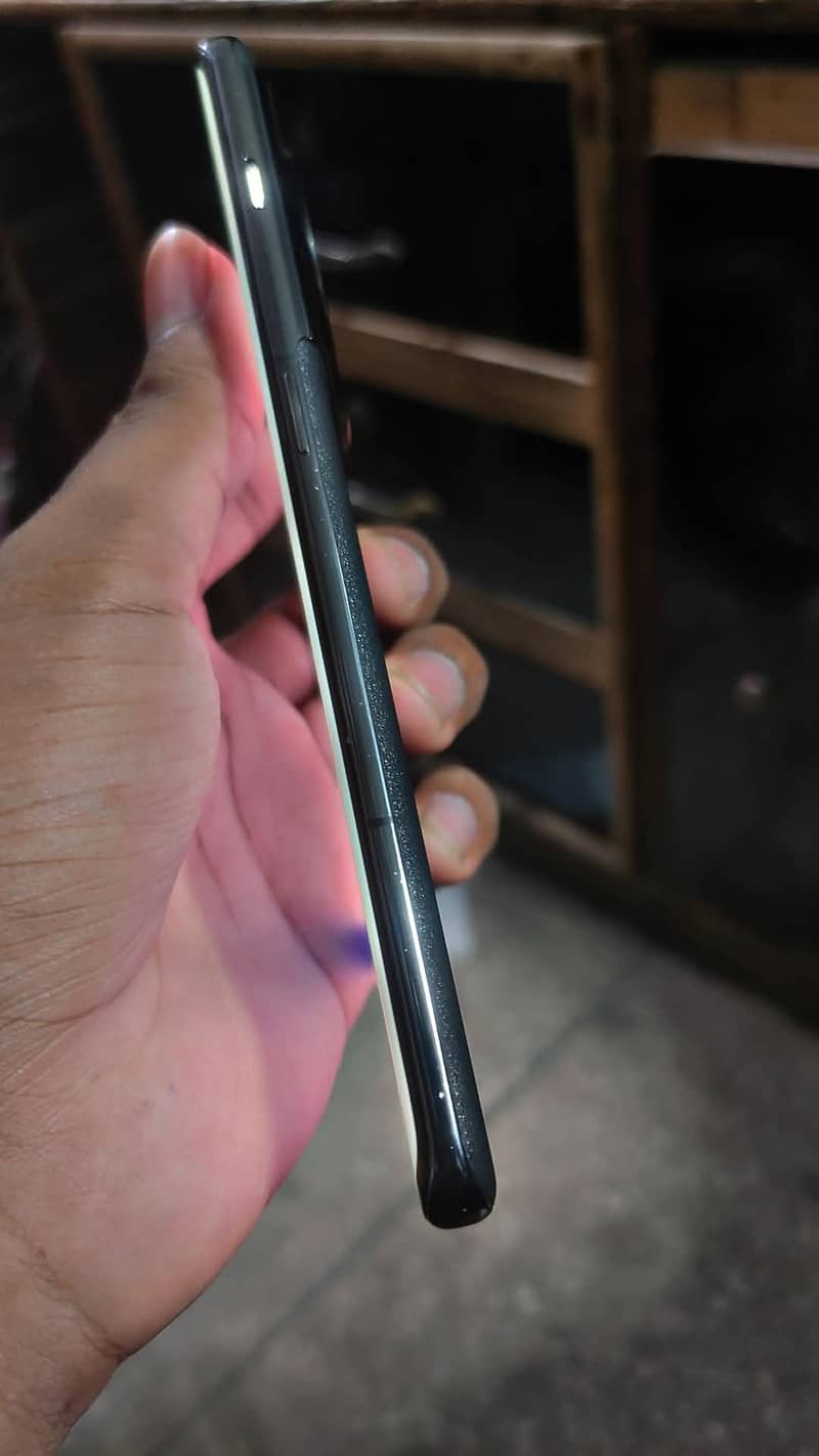 One Plus 11 5G 4