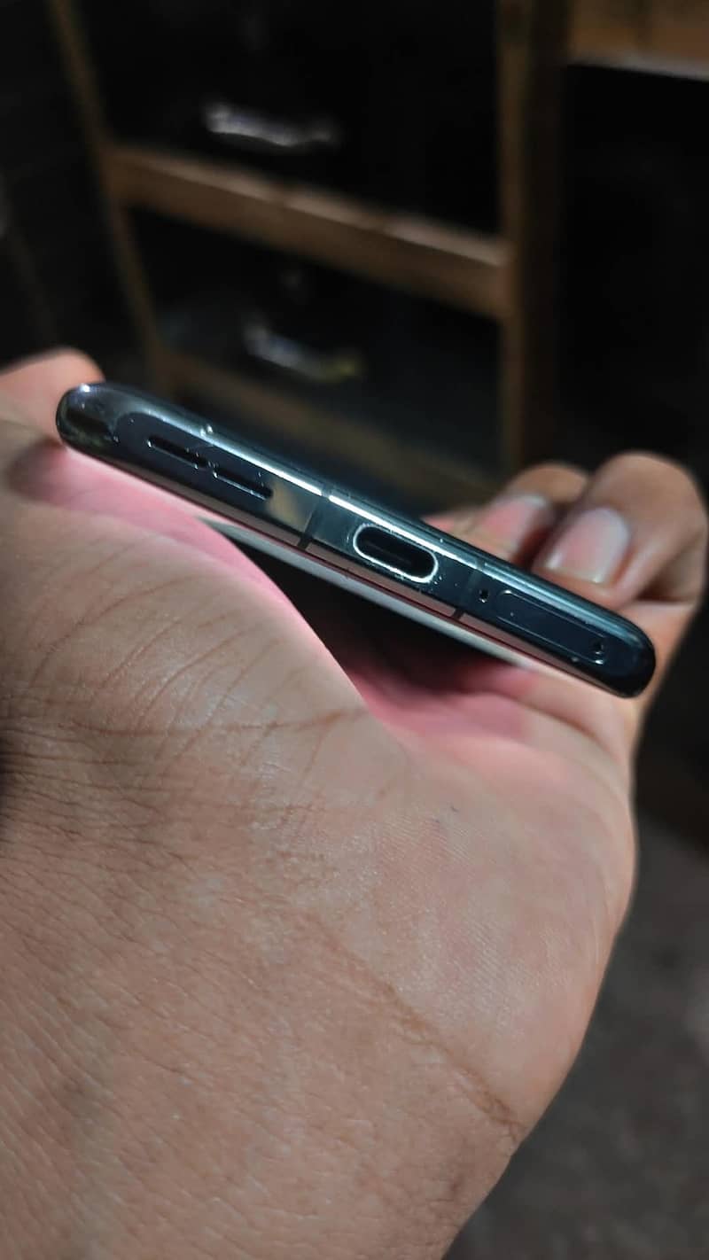 One Plus 11 5G 5