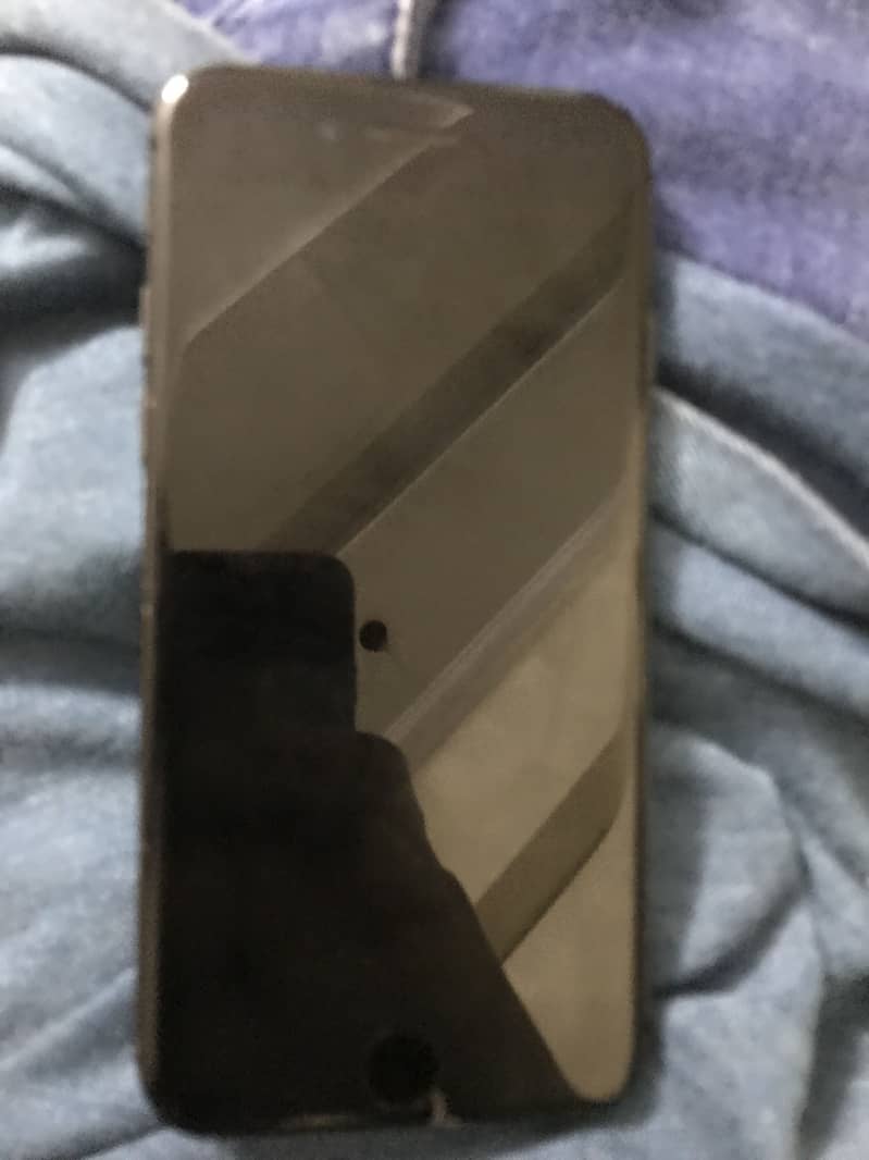 Apple iPhone 8 2