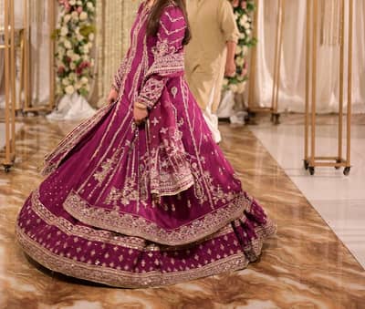 Naqshi 3 pc Lehnga Maxi formal Dress (Size: S)