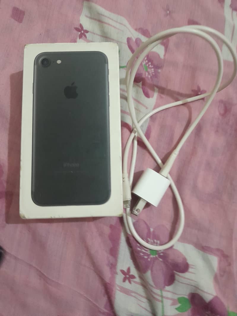 Apple iPhone 7 5