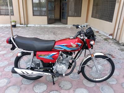 Honda 125 in voucher