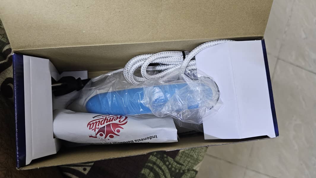 ***New box packed*** 3
