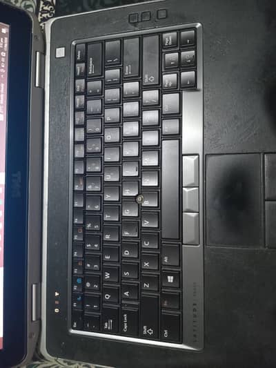 Laptop Dell company model Inter (R) Core (TM) i5-3320M CPU @ 2.60 GHz