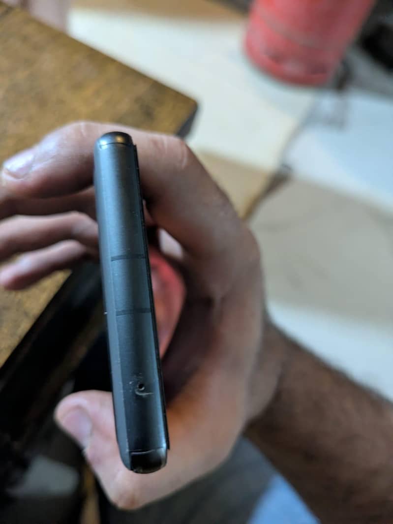 Google Pixel 7a 4