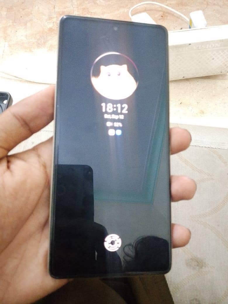 Tecno CAMON 30 4