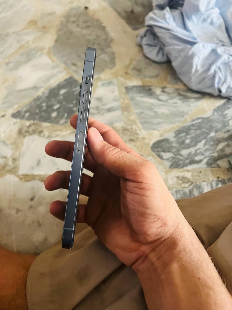 Apple iPhone 13 Pro Max 7