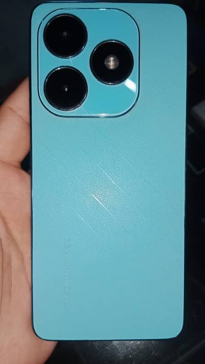 Tecno Spark 20 with box and charger