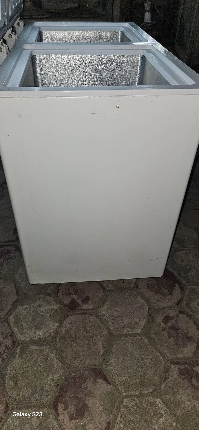 Pel Frezer Good condition 6