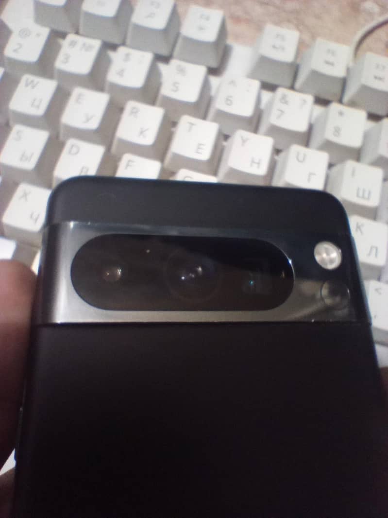 Google Pixel 8 Pro 3