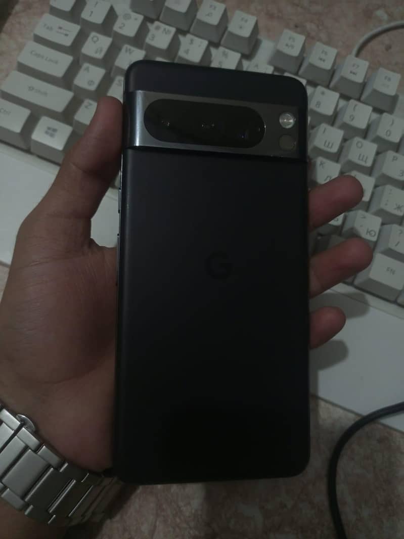 Google Pixel 8 Pro 7