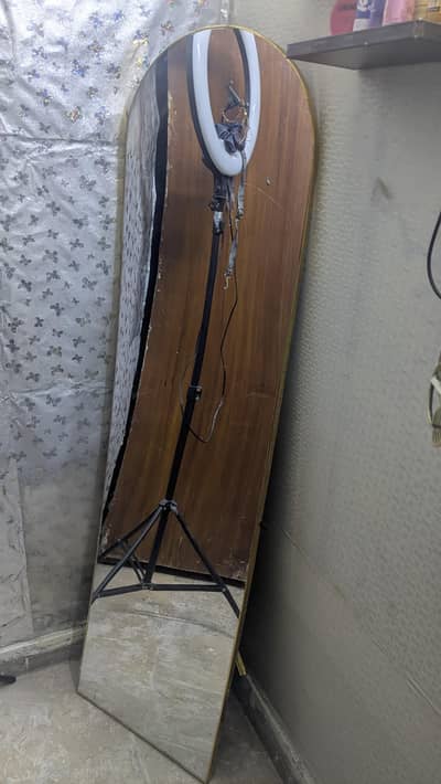 standing mirror