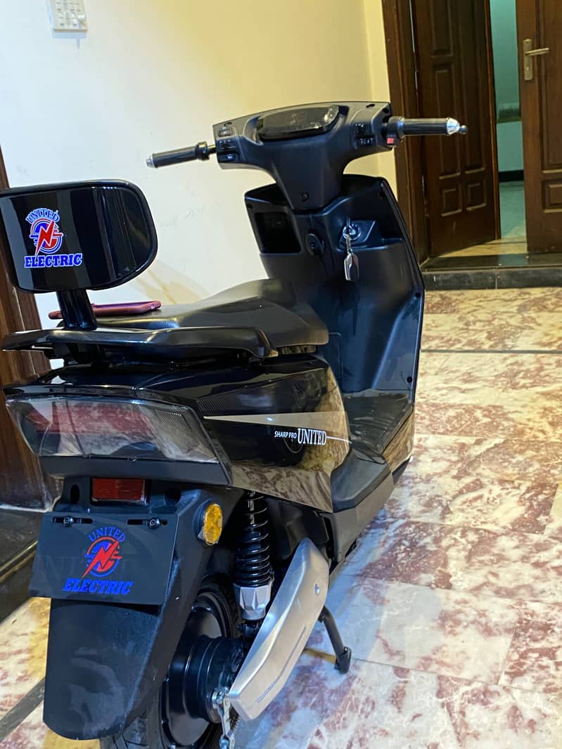 sharp pro 1200 w 2