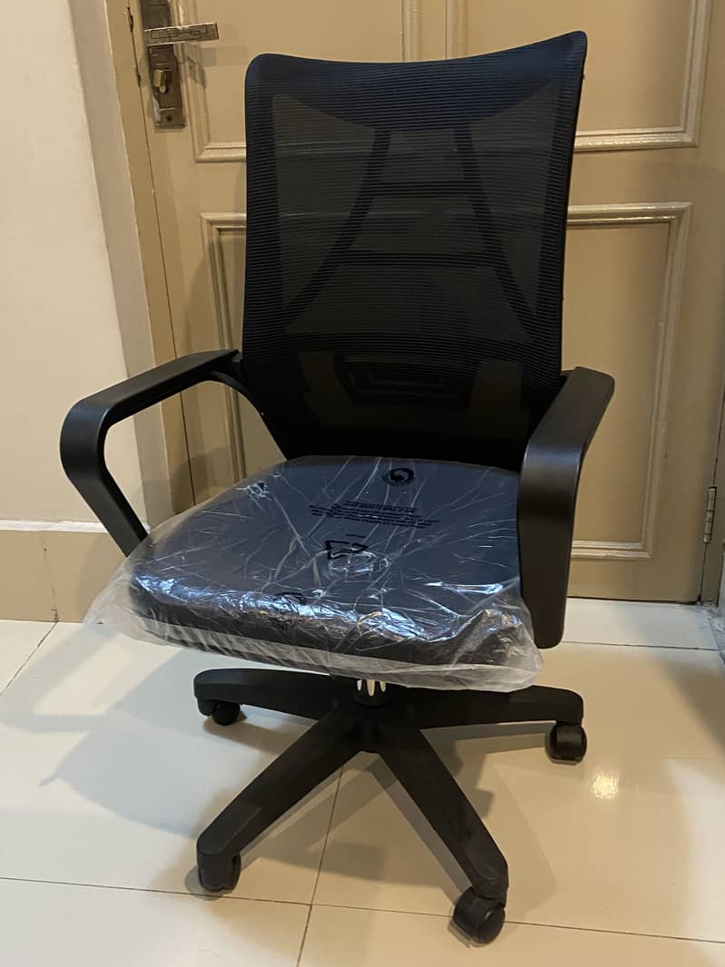 Computer chair 0