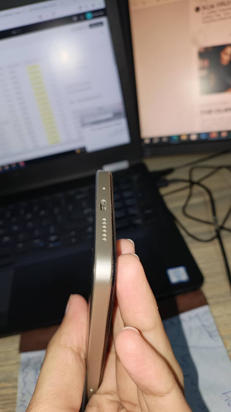 Xiaomi Redmi 15 5
