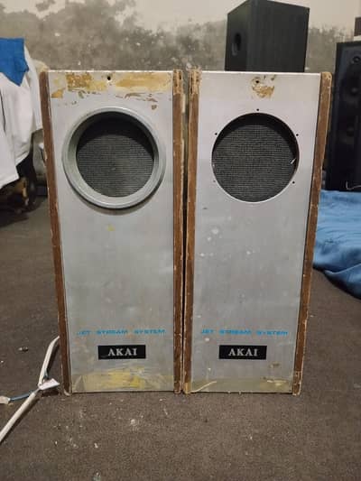 Akai and siny speakers for sale