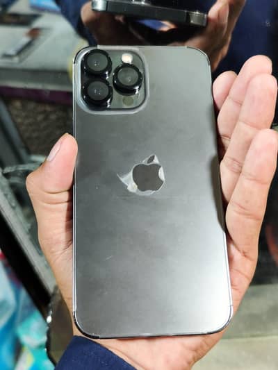 Apple iPhone 13 Pro Max JV with Box only