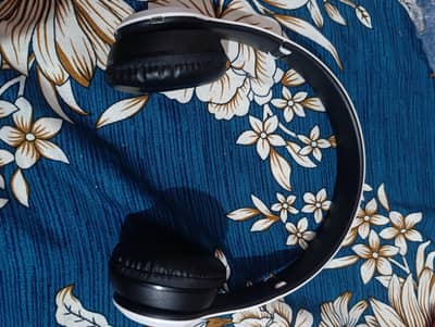 p47 headphones