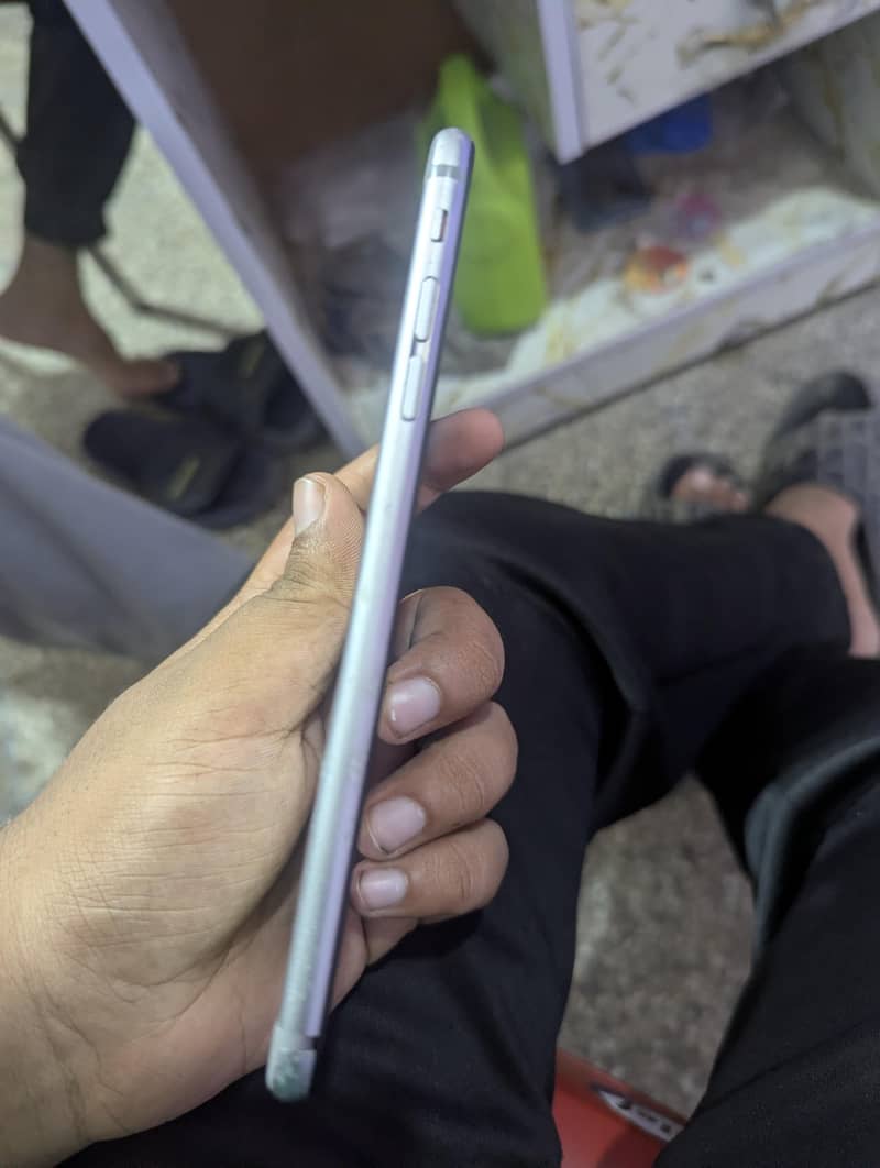 Apple iPhone 6S Plus 2