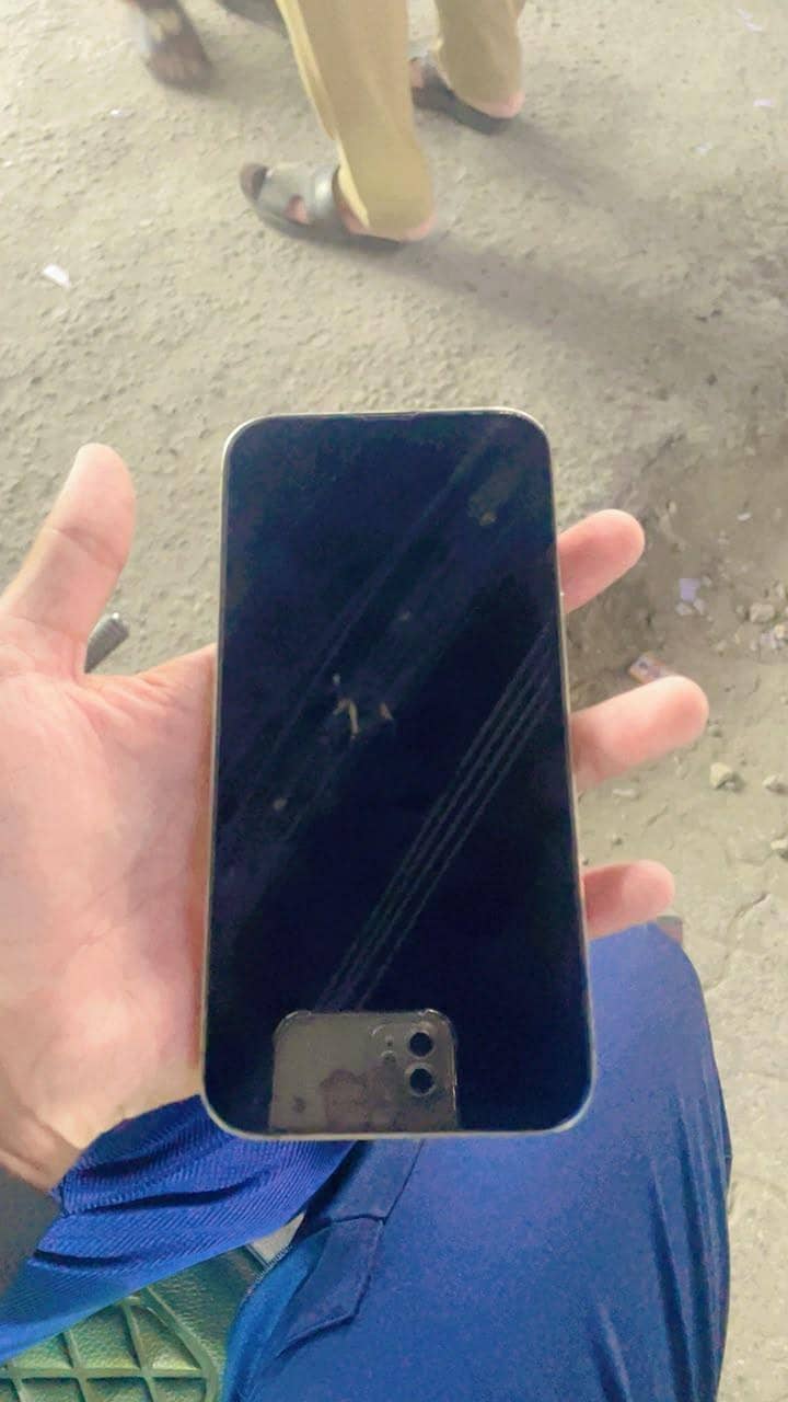 Apple iPhone 14 Pro Max 5