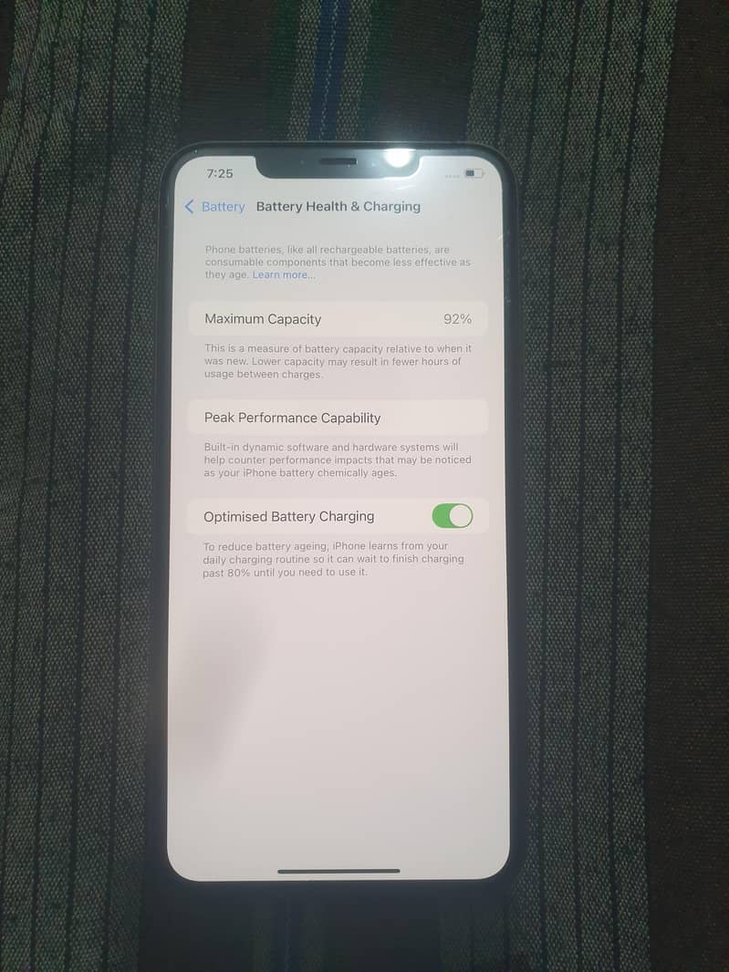 Apple iPhone 11 Pro Max 1