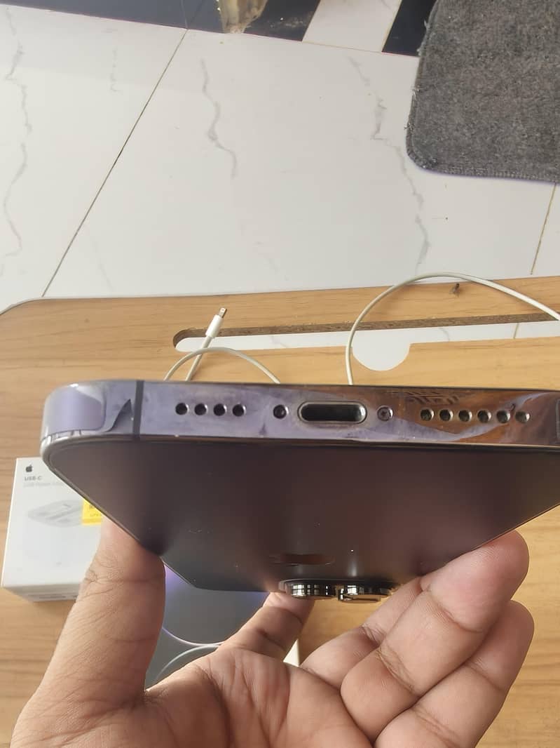 Apple iPhone 14 Pro Max 7