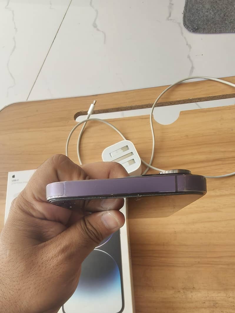 Apple iPhone 14 Pro Max 8