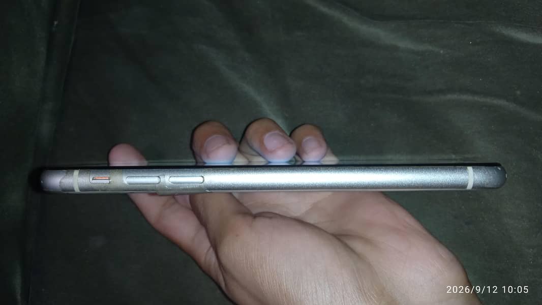 Apple iPhone 11 2