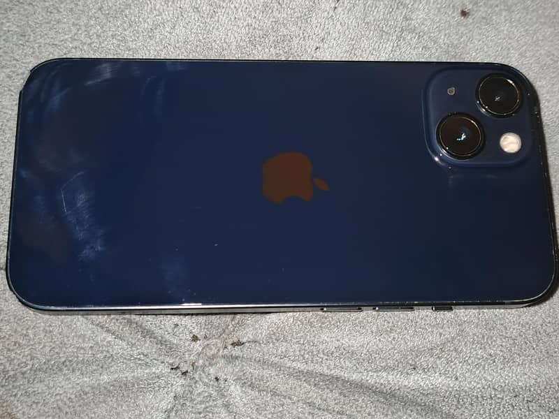 Apple iPhone 13 0