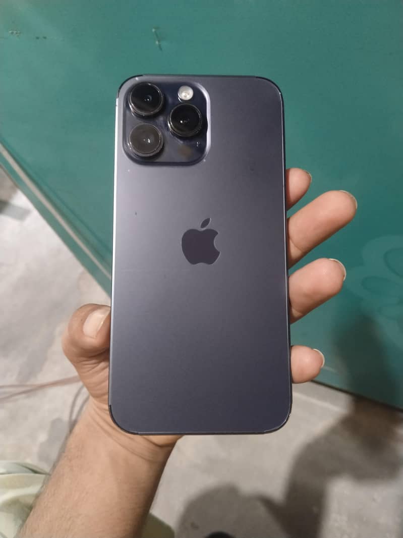 Apple iPhone 14 Pro Max 2