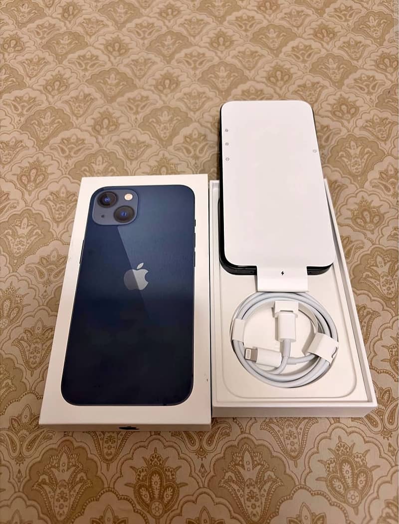 Apple iPhone 13 1